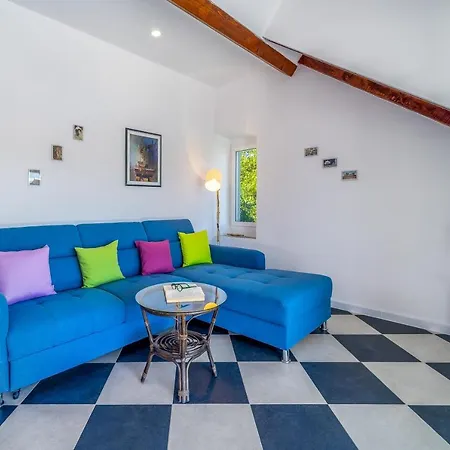 Heritage House Captain Bepo's Court Feriehus *