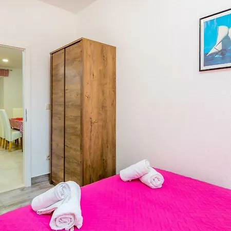 Tatil Evi Heritage House Captain Bepo's Court